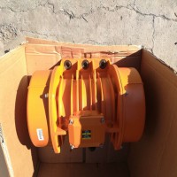 Italvibras G. Silingardi腳固定振動器用于礦山作業