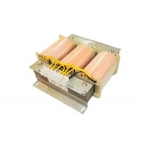 芬蘭Trafomic立式3PU 30-10000VA三相變壓器用于需要三相電源轉換和電壓調節的場合